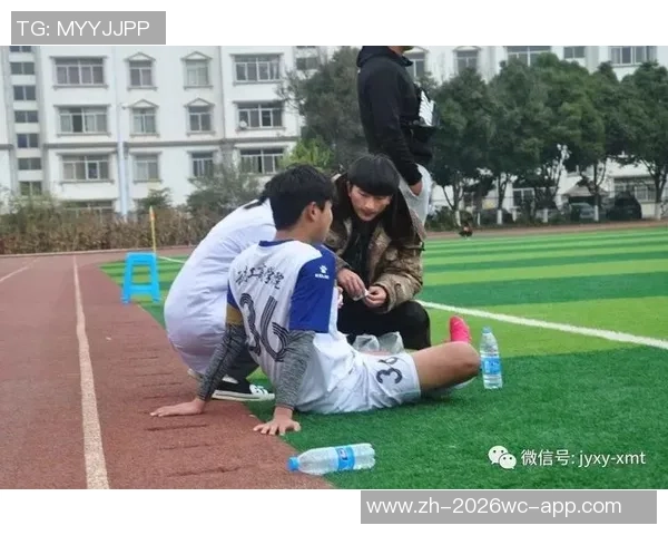 小店足球鞋的魅力与选择攻略让你在球场上尽显风采